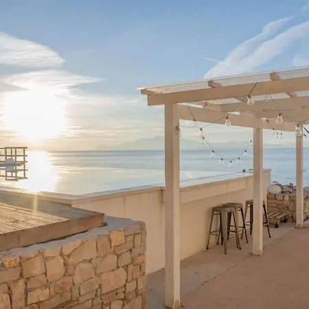 Villa Seafront With Infinity Pool & Eleiko Gym Gdinj